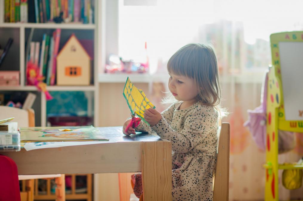 A girl works on Art as part of an art therapy program